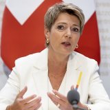 Dans un contexte marqué par des changements, le secteur financier a besoin de trouver le juste équilibre entre stabilité et innovation, a plaidé la conseillère fédérale Karin Keller-Sutter (KKS) lundi à Kloten dans son discours d'ouverture de la 2...